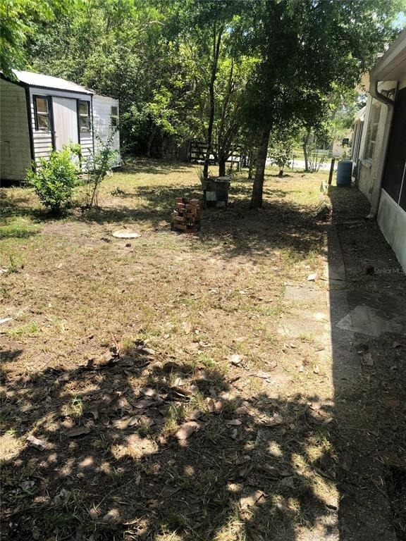 9598 River Road - Photo 11