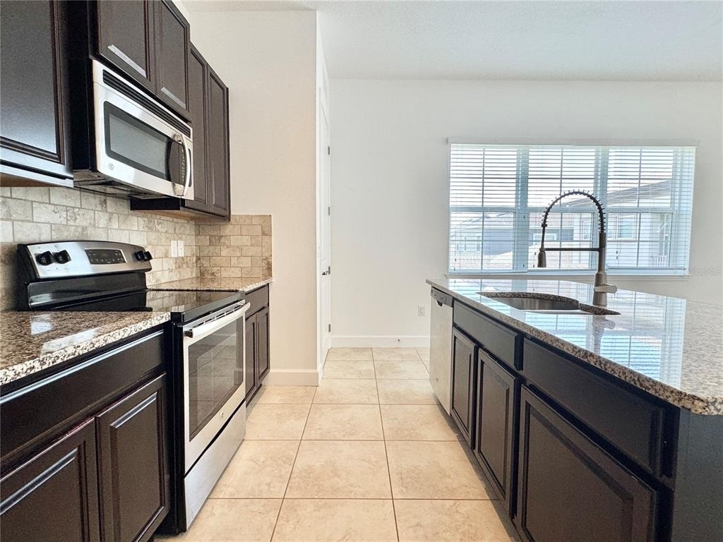 14016 Dunant Lane - Photo 3
