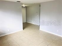 240 Lee Drive - Photo 3