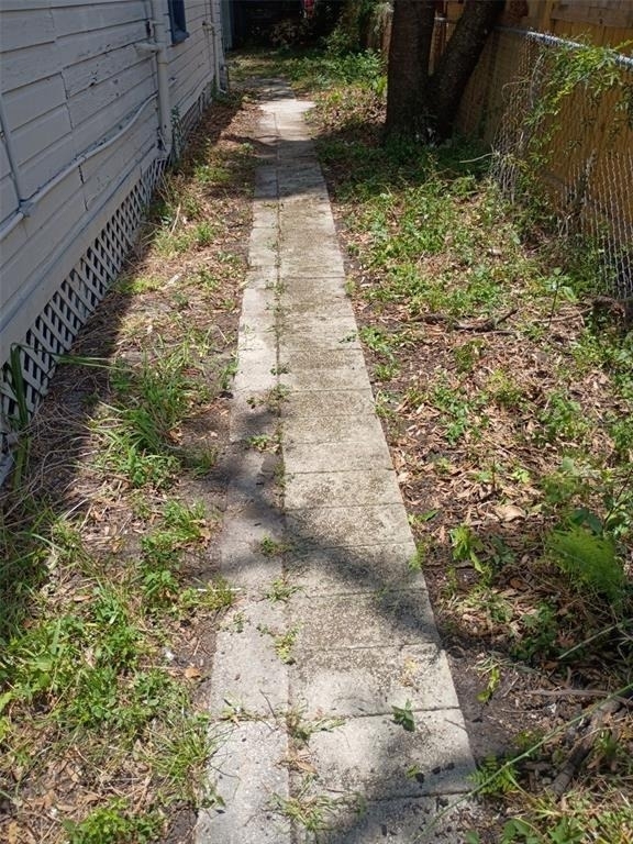 1223 E Parker Street - Photo 1