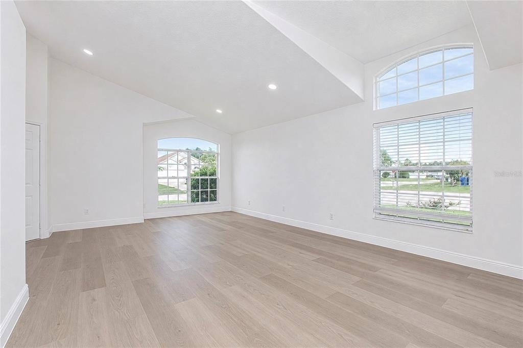 2039 Shannon Lakes Boulevard - Photo 5