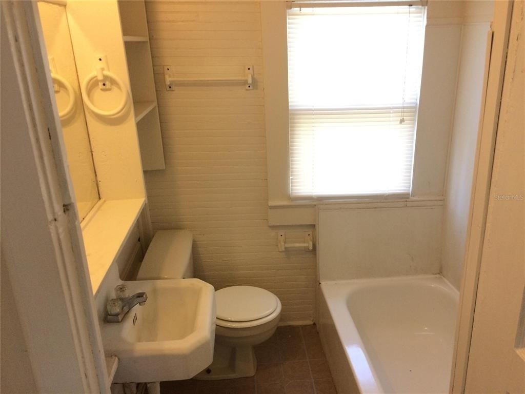 114 N Chester Street - Photo 12