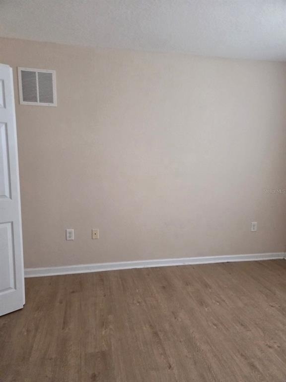 5824 Lake Pointe Village Circle - Photo 11