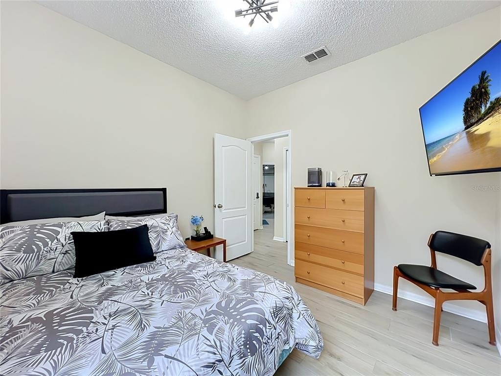15728 Green Cove Boulevard - Photo 14