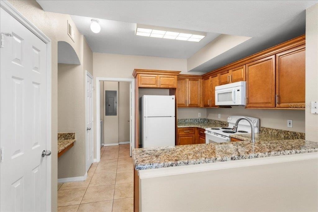 1101 Vintage Village Lane - Photo 8