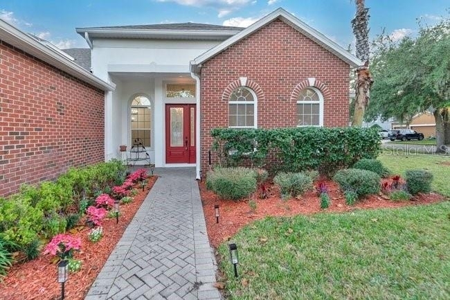101 Galileo Way - Photo 0