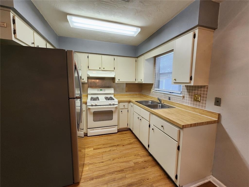 4711 Nw 27 Terrace - Photo 5