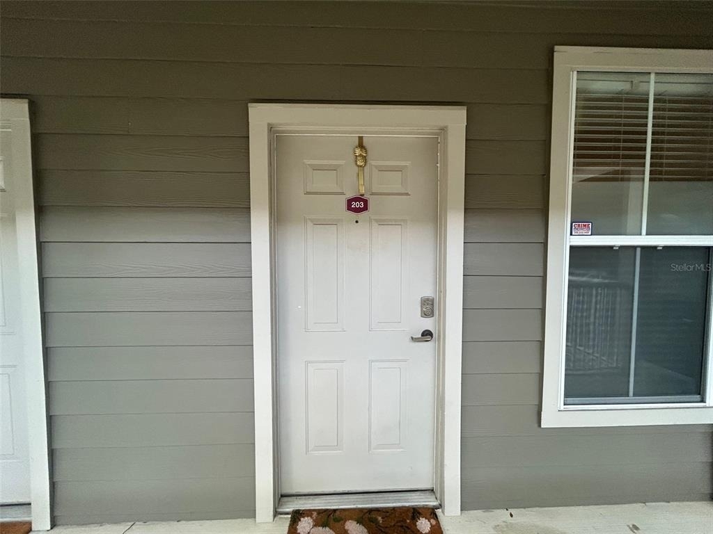 621 Sw 10th Street - Photo 1
