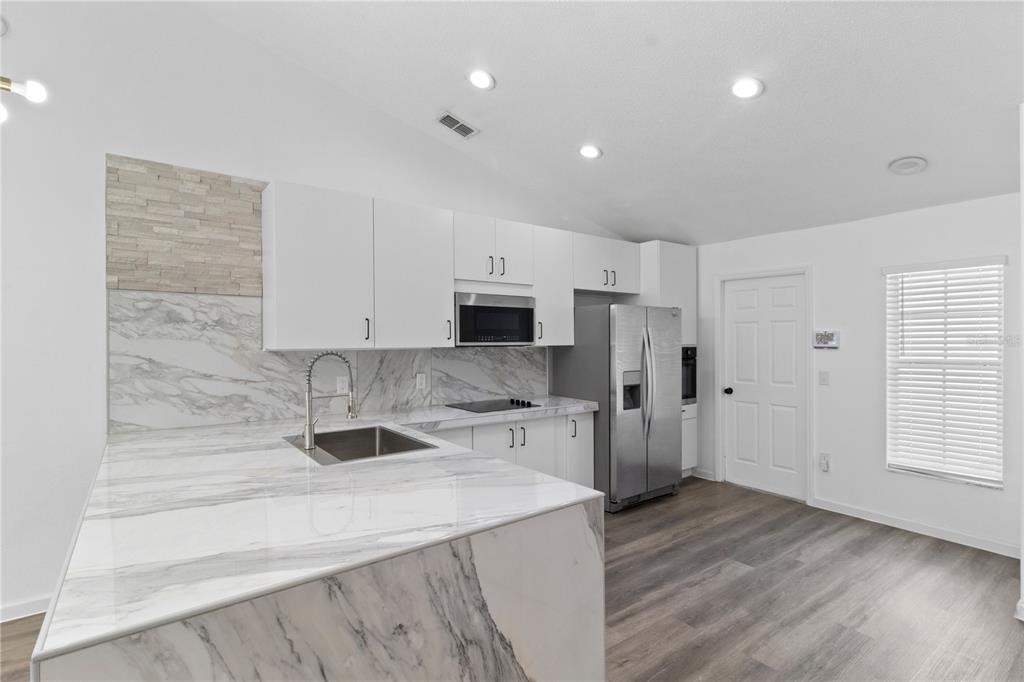 1601 Perdido Court - Photo 8