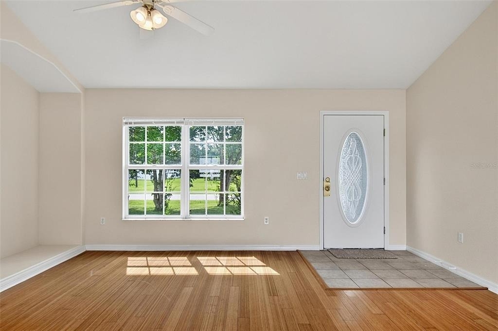 9 Lytton Lane - Photo 8