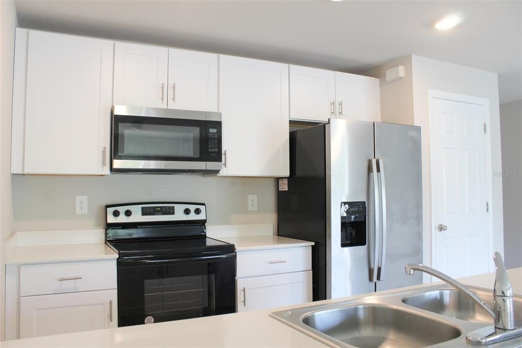 5501 Kempson Lane - Photo 9