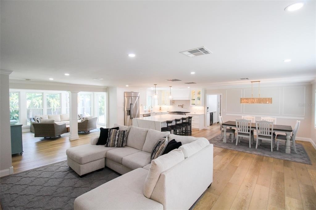 691 Russell Street - Photo 22