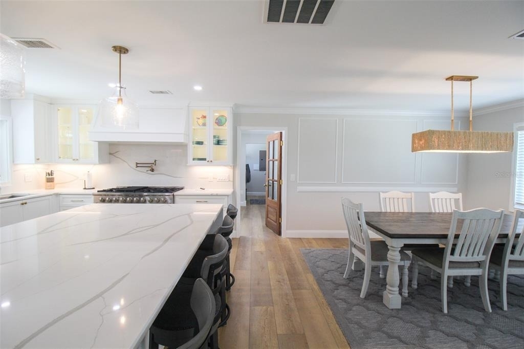 691 Russell Street - Photo 33