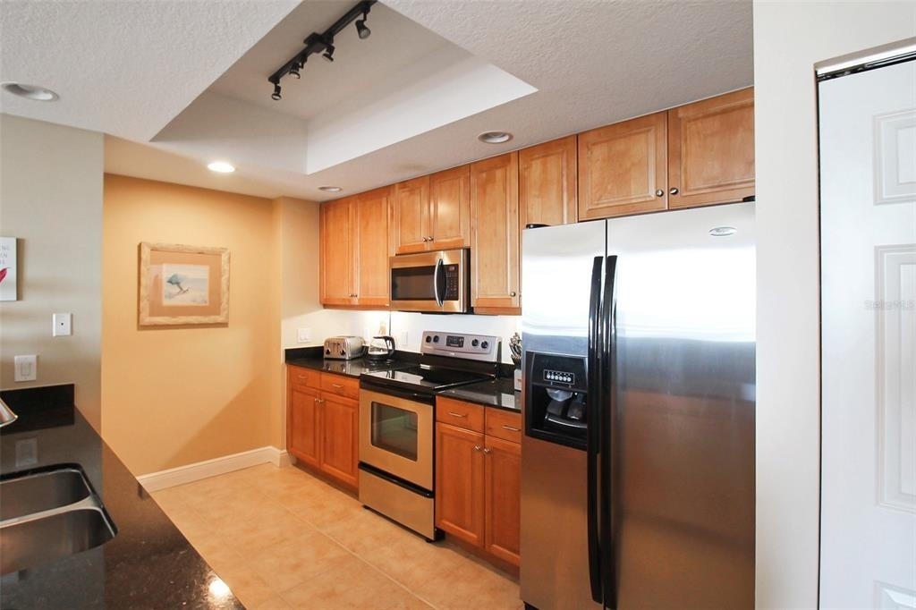 800 N Tamiami Trail - Photo 4