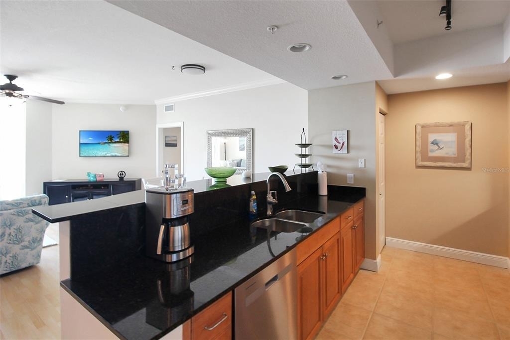 800 N Tamiami Trail - Photo 5