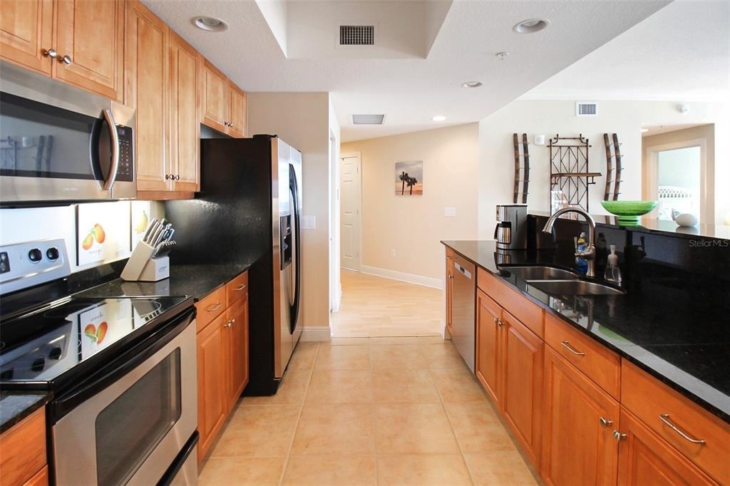 800 N Tamiami Trail - Photo 6