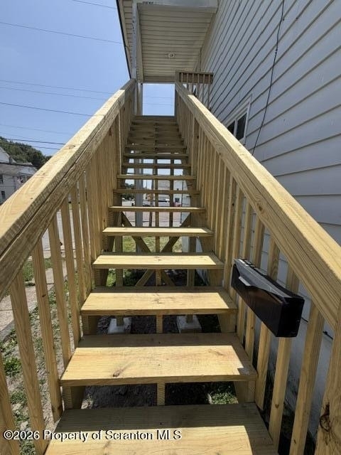 111 W W Grove Street - Photo 2