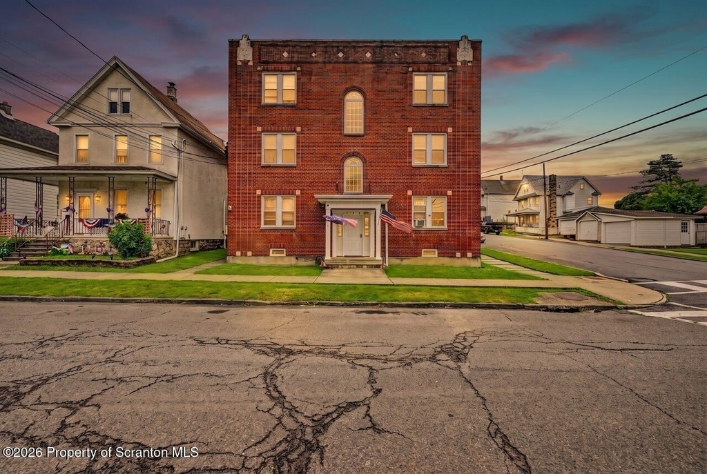 531 S Irving Avenue - Photo 3