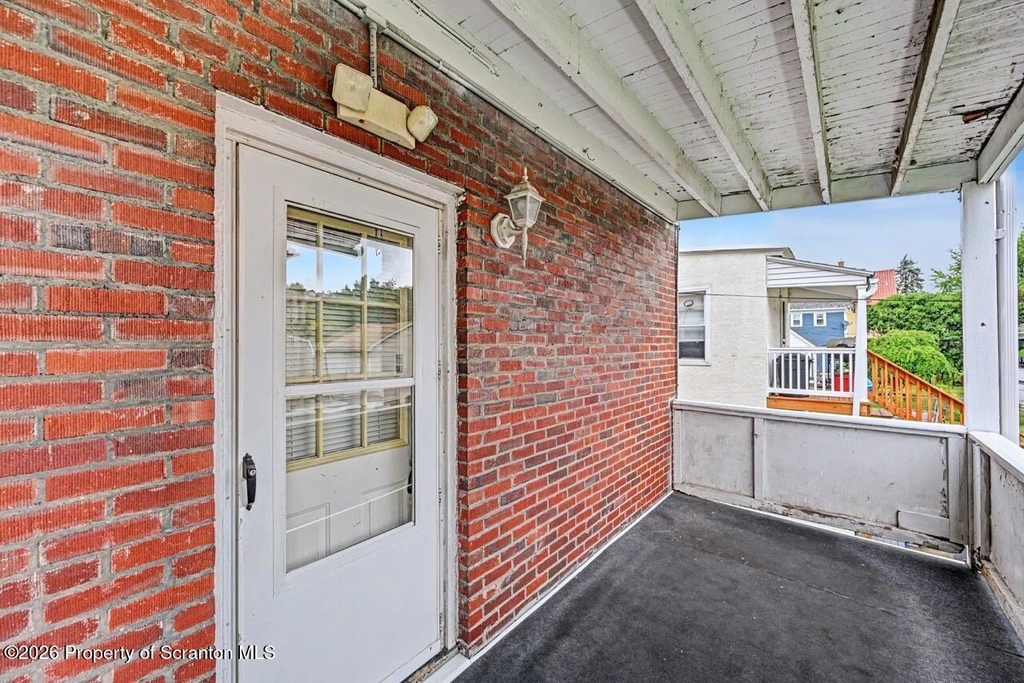 531 S Irving Avenue - Photo 34