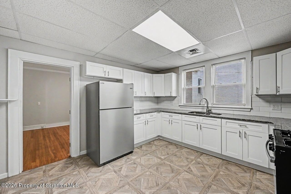 531 S Irving Avenue - Photo 14