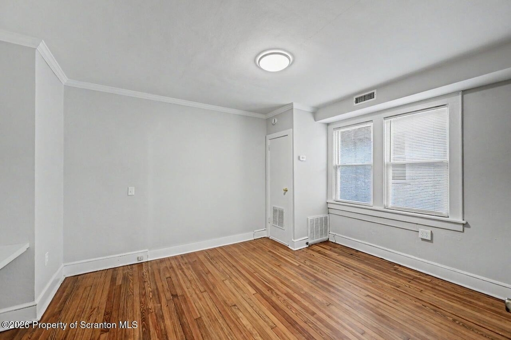 531 S Irving Avenue - Photo 23