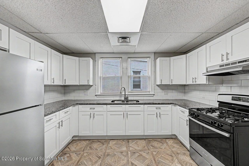 531 S Irving Avenue - Photo 13