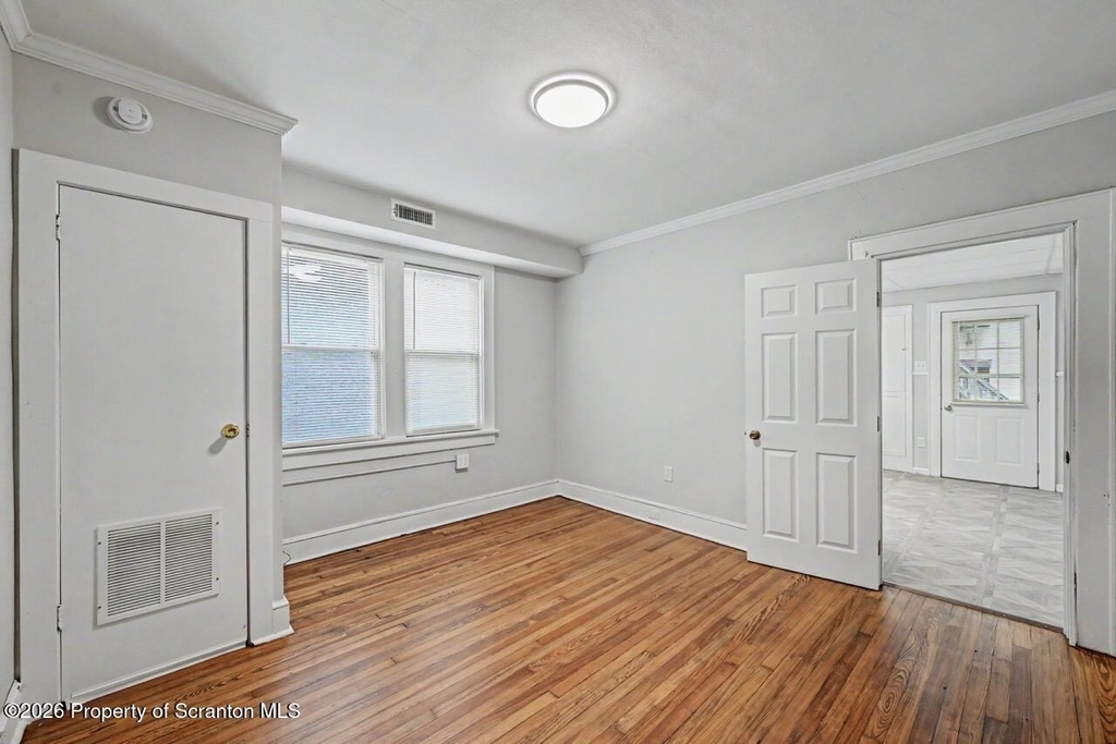 531 S Irving Avenue - Photo 25