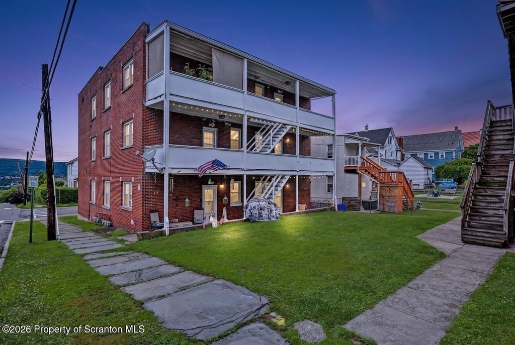 531 S Irving Avenue - Photo 5