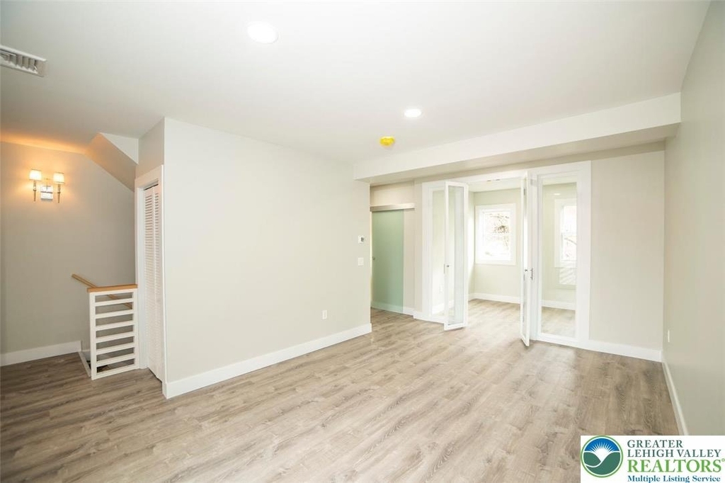 517 Ferry Street - Photo 6