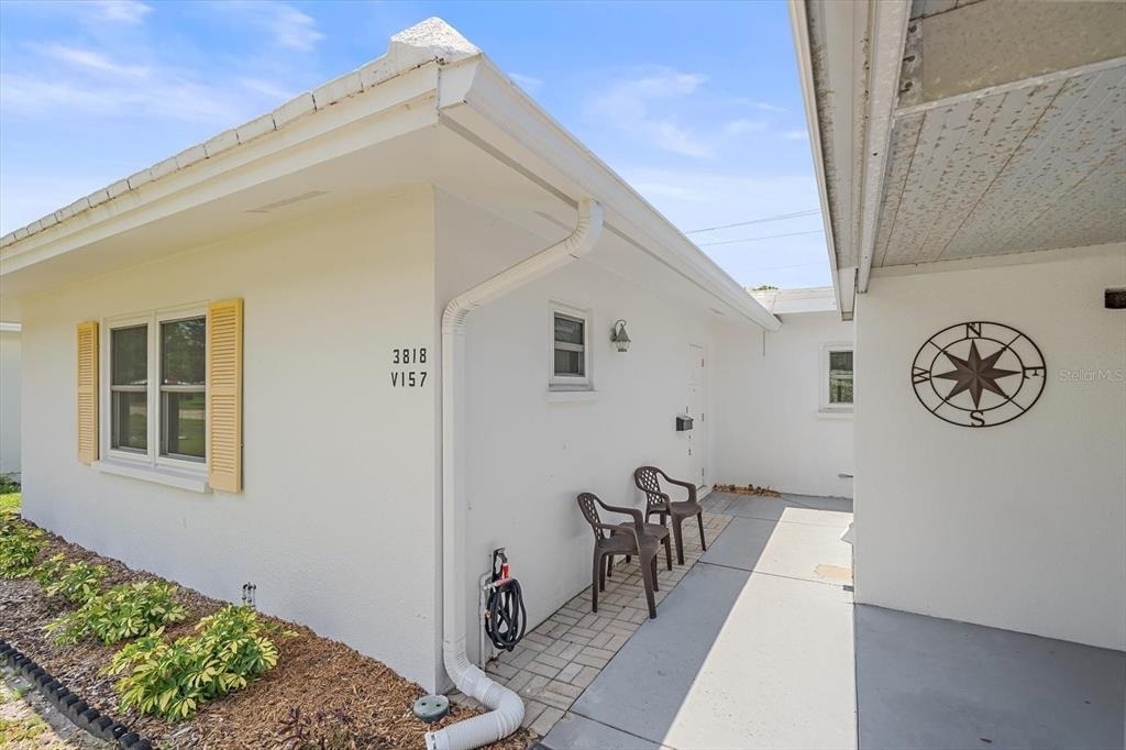 3818 Roxane Boulevard - Photo 31
