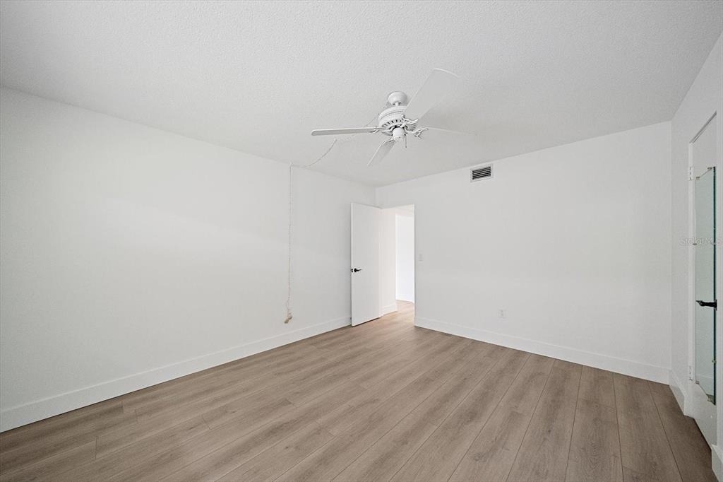 3818 Roxane Boulevard - Photo 17