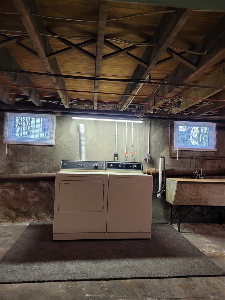 73 W Greenwich Street - Photo 30