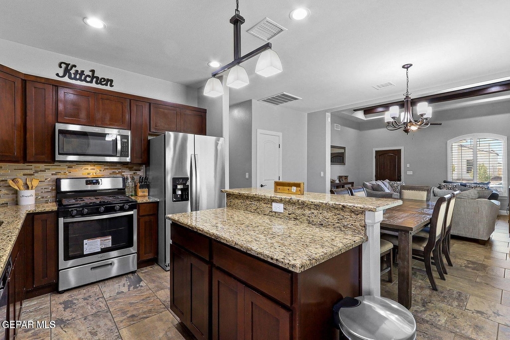 2852 Tierra Oasis Street - Photo 4