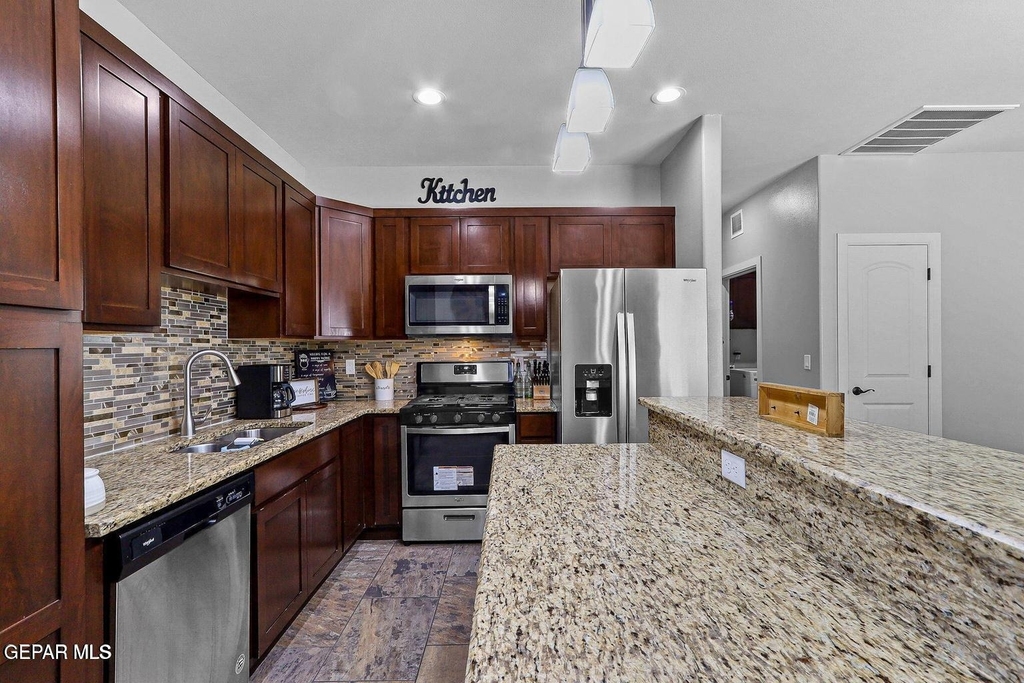 2852 Tierra Oasis Street - Photo 6
