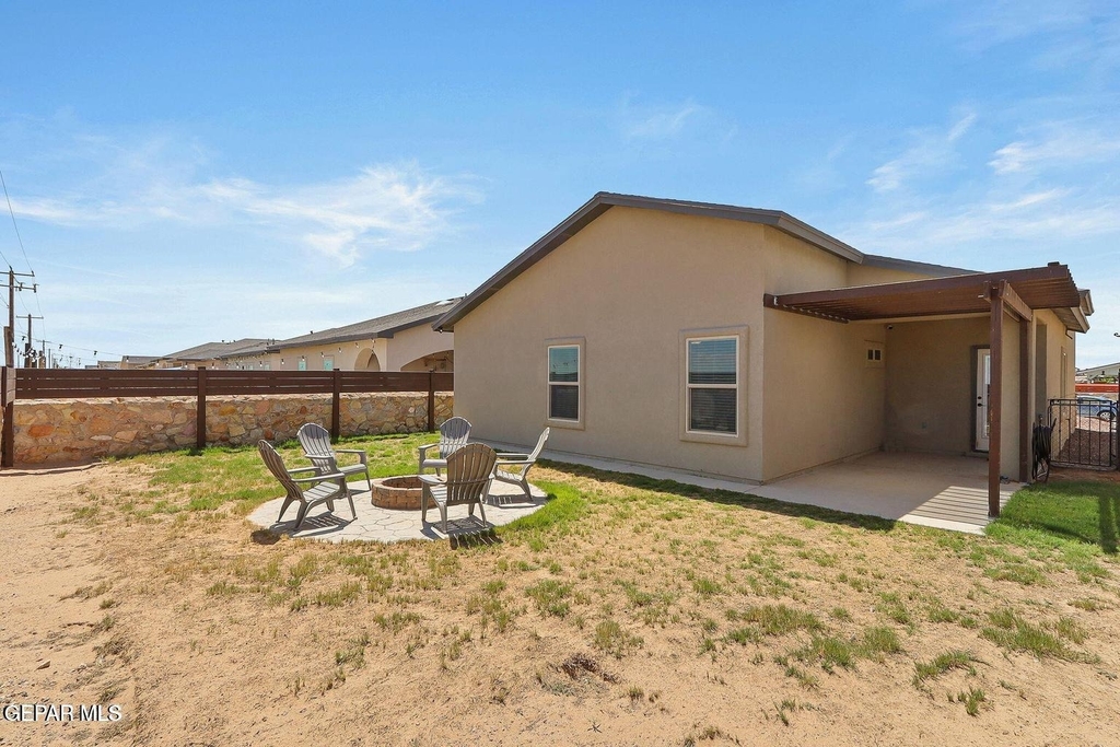 2852 Tierra Oasis Street - Photo 13