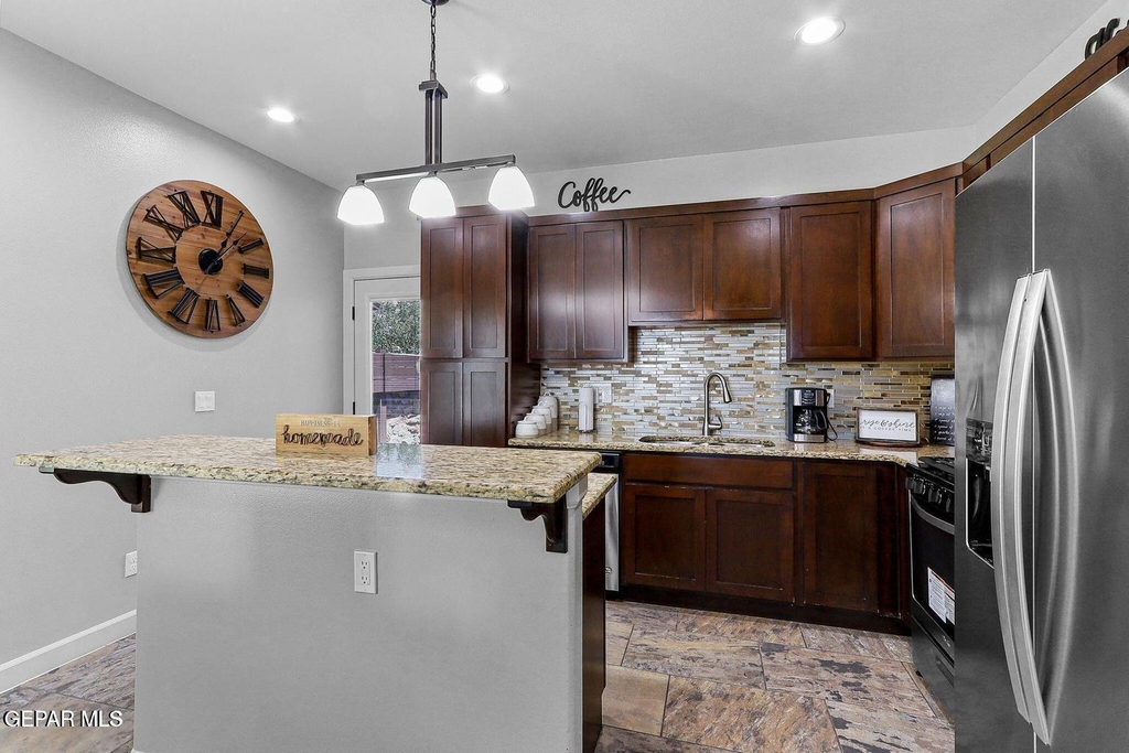 2852 Tierra Oasis Street - Photo 5