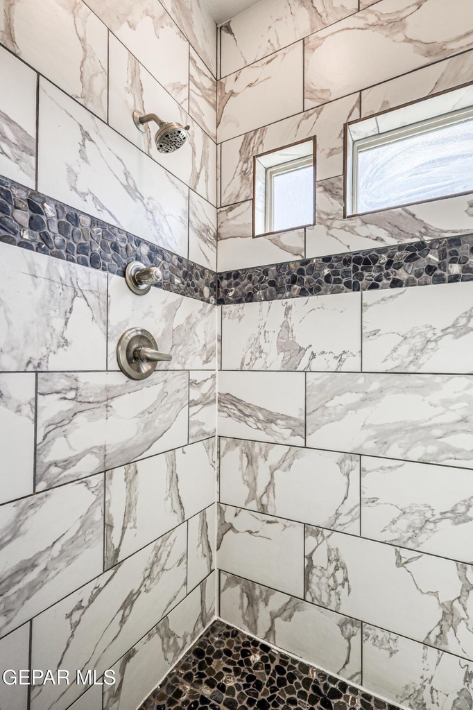 6557 Toivoa Place - Photo 24
