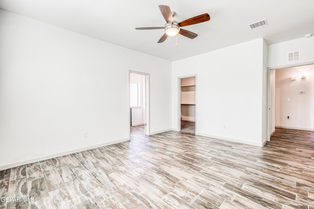 6557 Toivoa Place - Photo 31