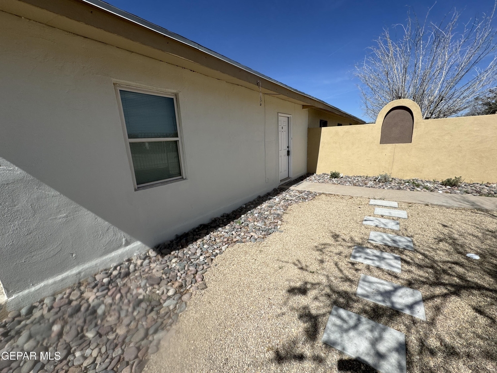 10277 N Loop Drive - Photo 25