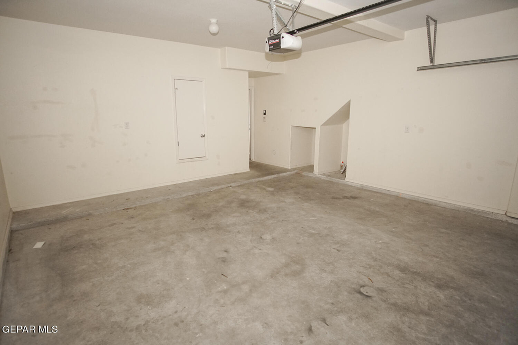 12945 Hueco Hill Drive - Photo 8