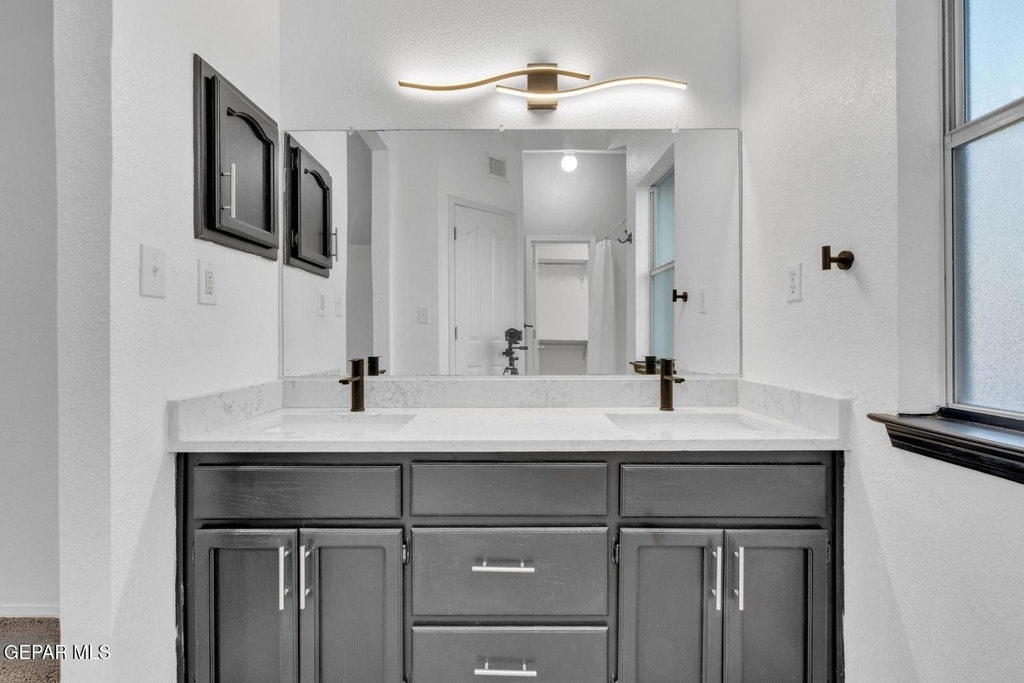 7489 Plaza Redonda Drive - Photo 28