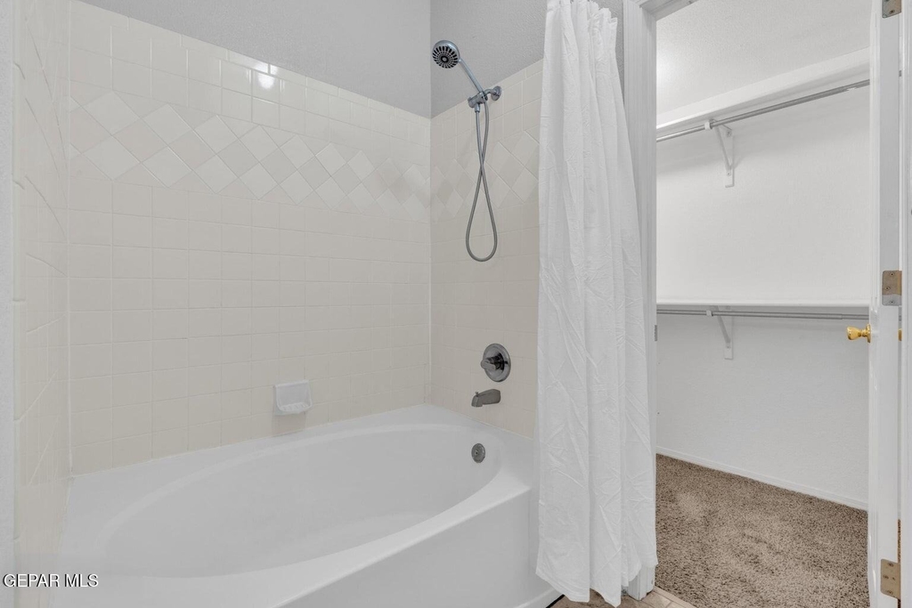 7489 Plaza Redonda Drive - Photo 29