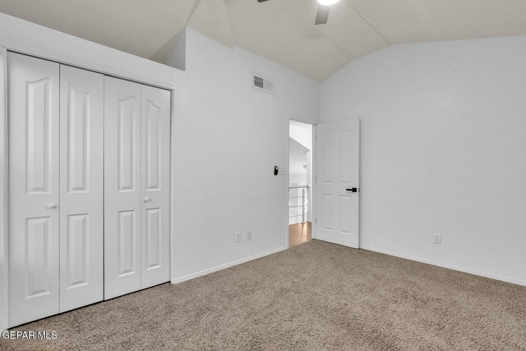 7489 Plaza Redonda Drive - Photo 35