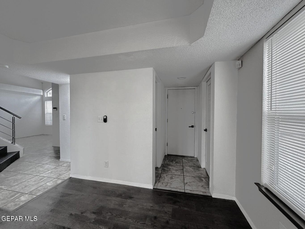 7489 Plaza Redonda Drive - Photo 37