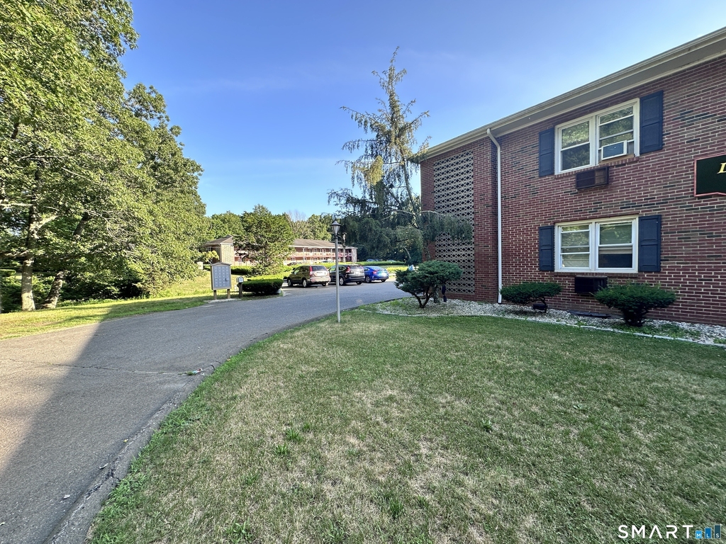136 Liberty Street - Photo 3