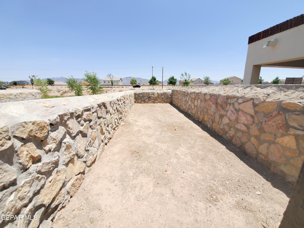 6524 Hoop Street - Photo 16