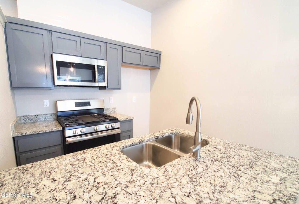 6524 Hoop Street - Photo 5