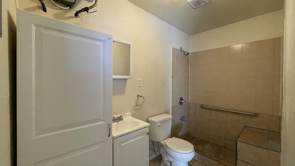 136 Keeney Court - Photo 6