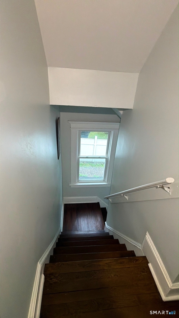 16 Charron Street - Photo 5