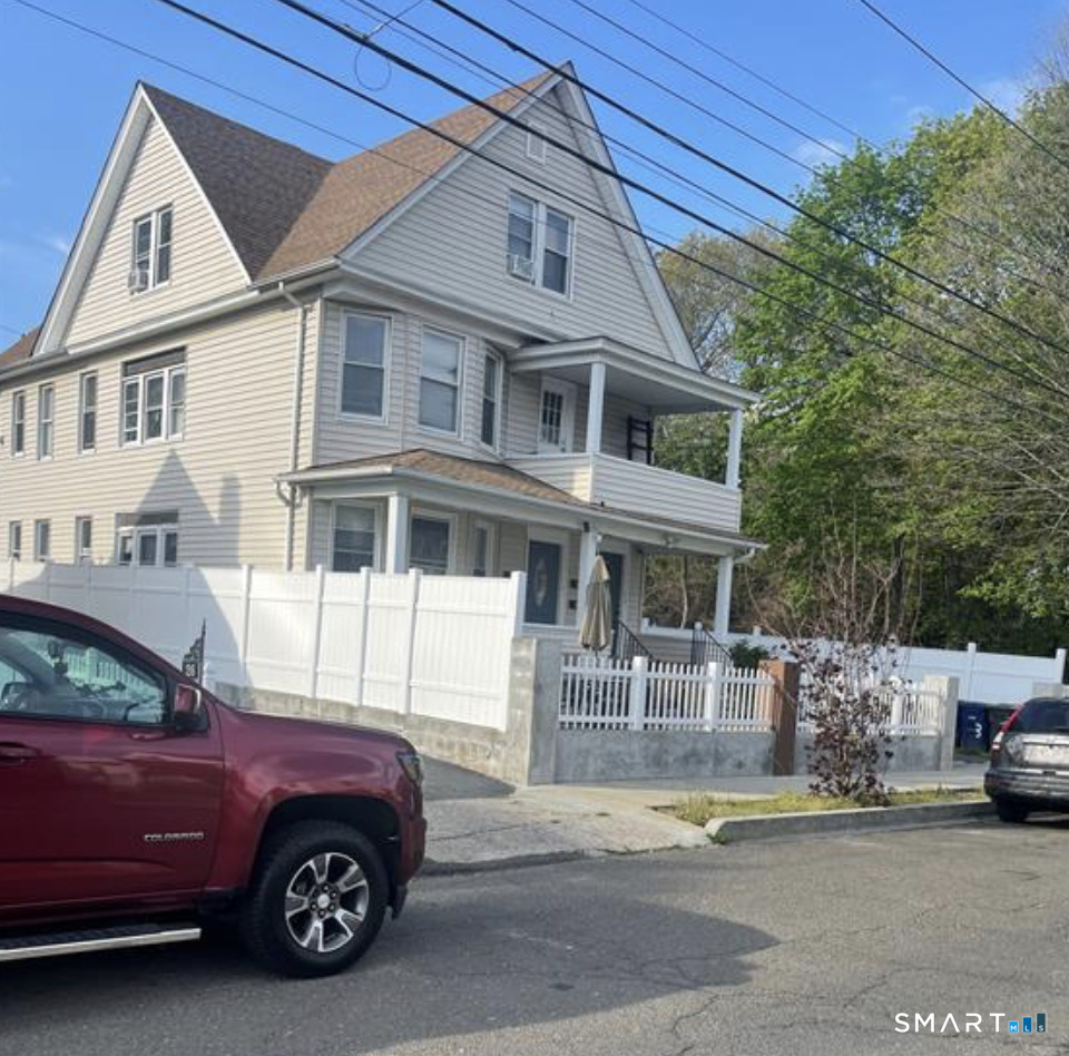 16 Charron Street - Photo 0